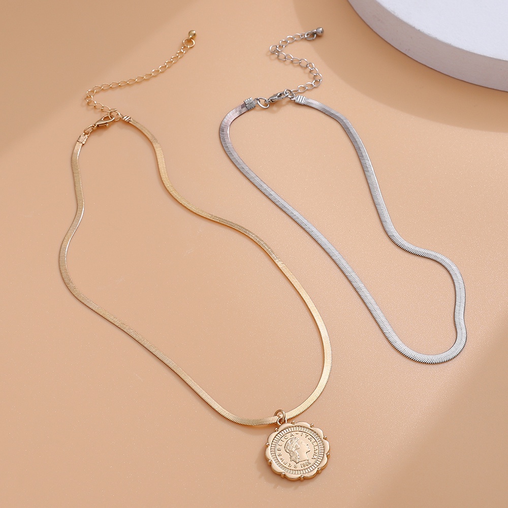 2pcs / set Kalung Rantai Ular Multilayer Gaya retro boho Untuk Wanita