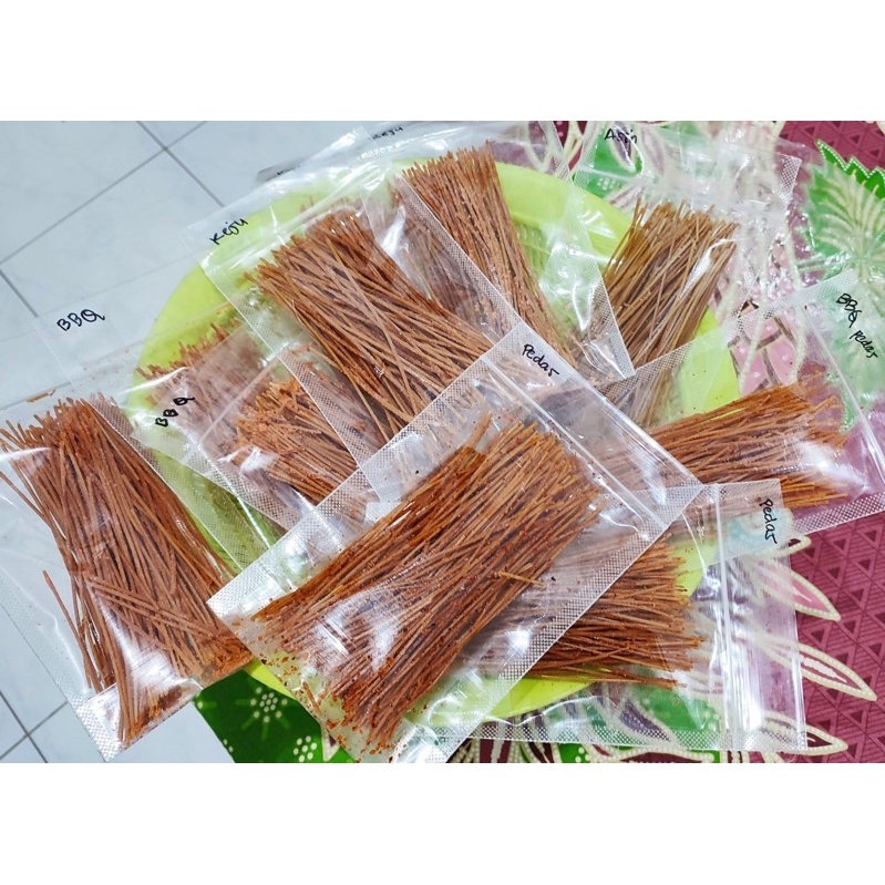 umkm camilan mie lidi lidian