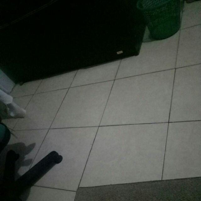 Tempat Akua Gelas Dari Rotan Isi 6 Cup - Tempat Air Mineral Bahan Rotan 6 Lubang - Tempat Aqua Mini