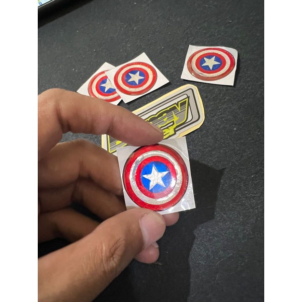 STICKER EMBLEM LOGO CAPTAIN AMERICA 3x3 CM TIMBUL