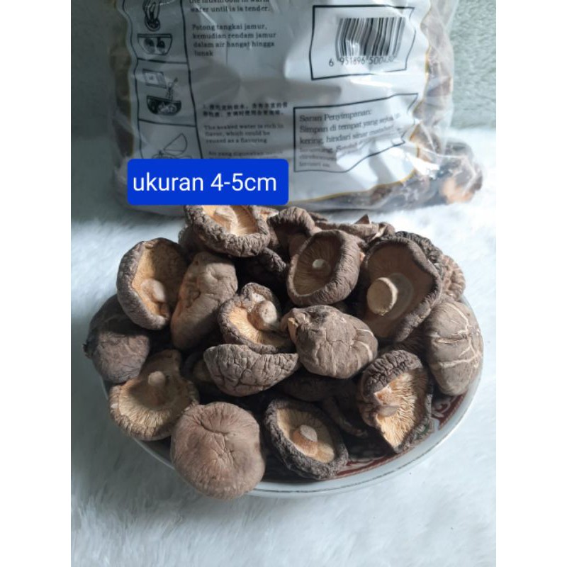 

Jamur Hioko Shitake Kering uk. 4-5cm (100gr)