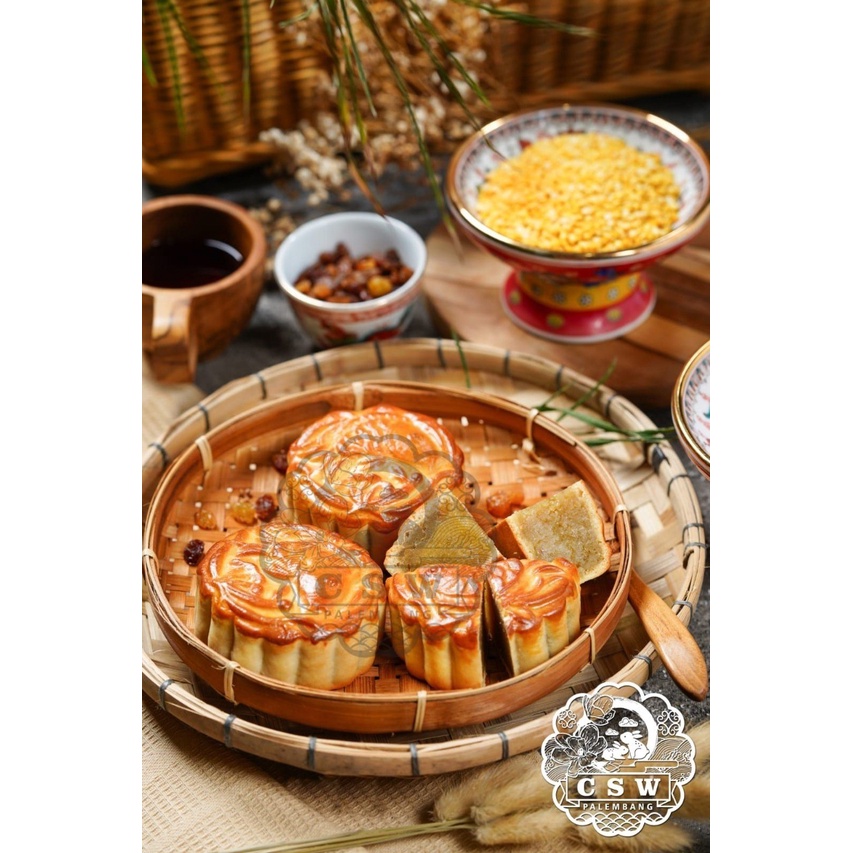 Kue Bulan CSW Palembang Rasa Durian / Mooncake Durian Isi Telur Box isi 4
