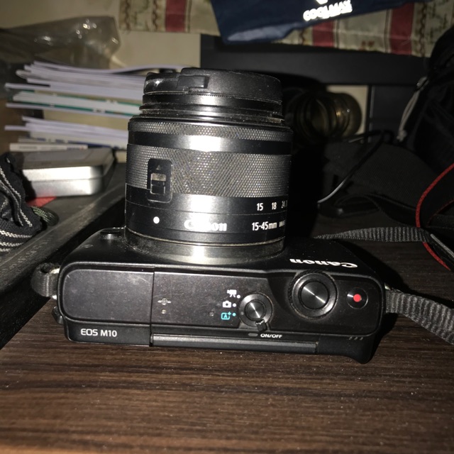 Kamera canon m10