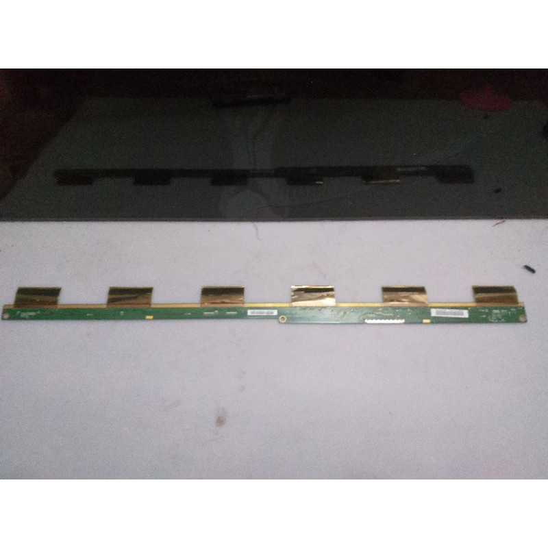 TCON IC AUO 12304 POLYTRON PLD 24D900 TIMMING CONTROL 24900