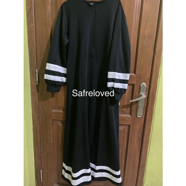 PRELOVED ~ Gamis Hitam