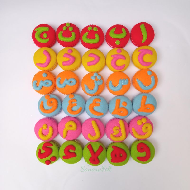 KUE MACARON FLANEL Sanarafelt / Mainan Edukasi Replika Makanan (Huruf Hijaiyah)