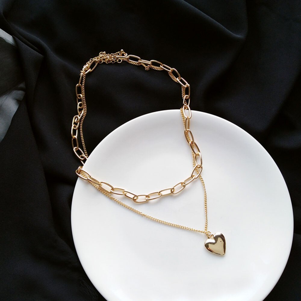 Kalung Rantai Choker Multi Layer Liontin Hati Warna Emas Bahan Metal Untuk Wanita