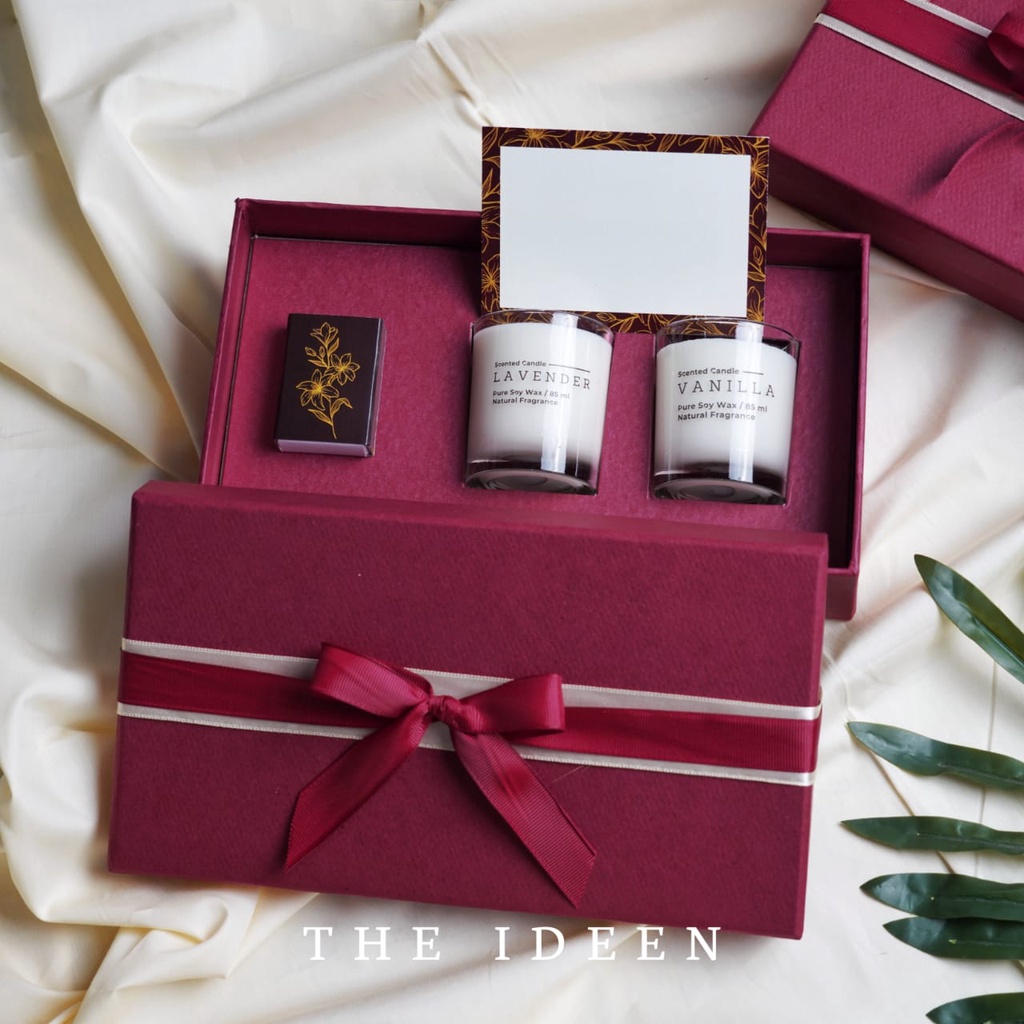 THE IDEEN - 004 HAMPERS SCENTED CANDLE LILIN DUA AROMA MIX FREE KARTU UCAPAN | GIFT SET HARD BOX PREMIUM | KADO WISUDA GRADUATION ANNIVERSARY PERNIKAHAN ULANG TAHUN CEWEK COWOK | BINGKISAN PARSEL SOUVENIR HADIAH WEDDING NATAL LEBARAN IDUL ADHA IMLEK