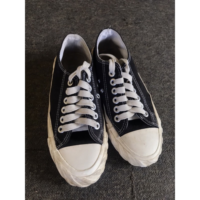 SNEAKERS IMPORT SECOND