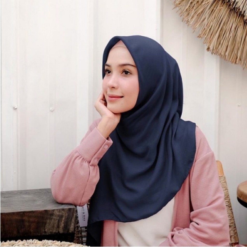 SEGI 4 VOAL UNIQLO By Vanila hijab