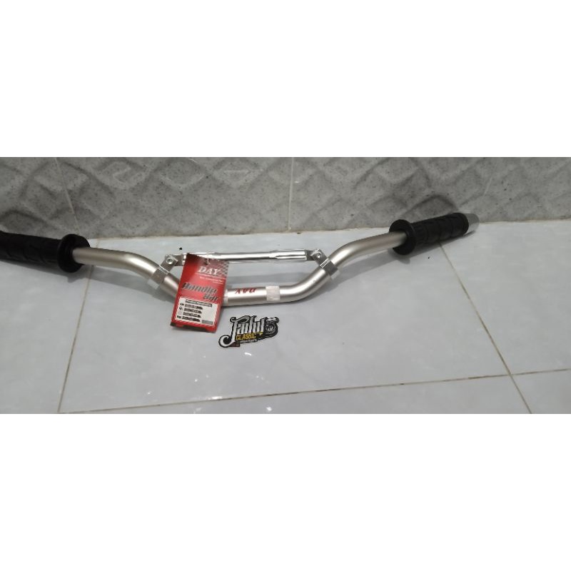 Paket Sat set Stang Day daytona low set Jalu Fu/PCX handgrip