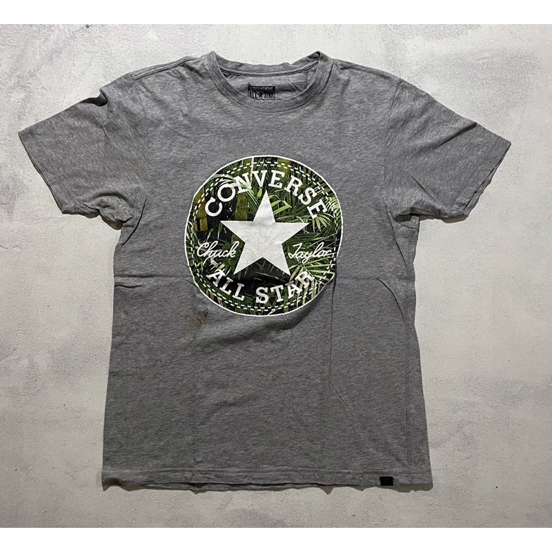 Converse tshirt