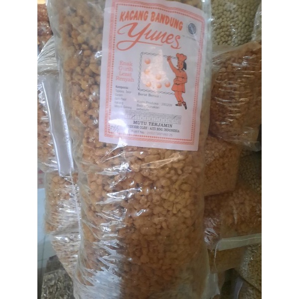 

KACANG TELUR BANDUNG YUNES 4 KG