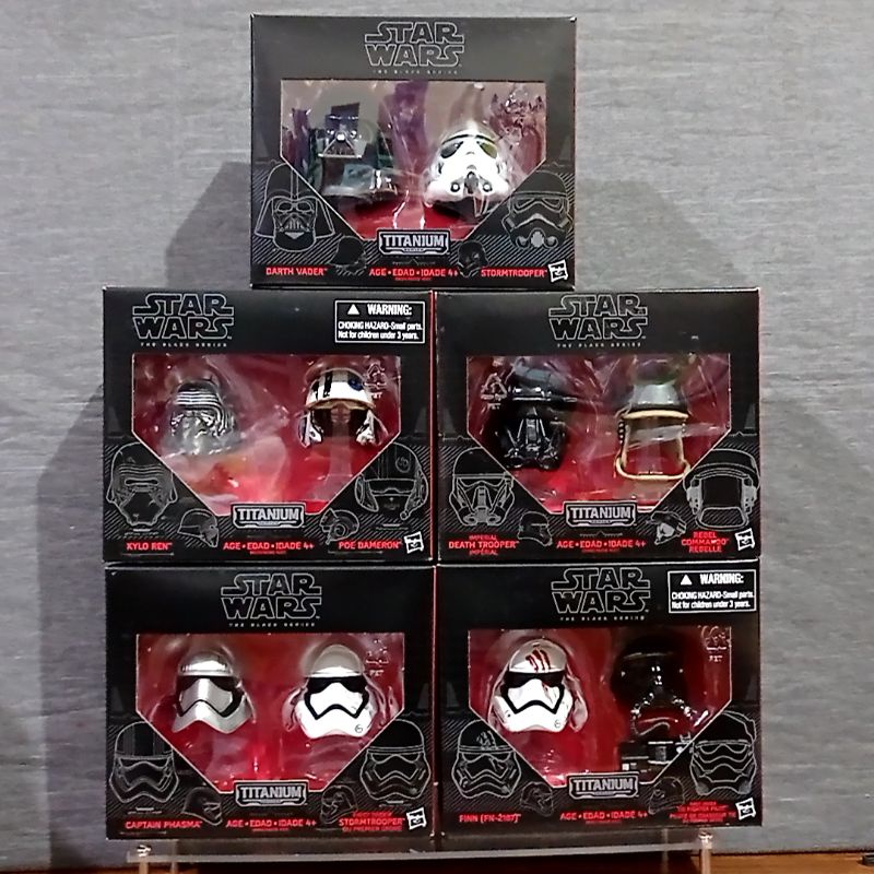 Hasbro Star Wars Black Series Titanium Helmet Figure 2 Pack Set
