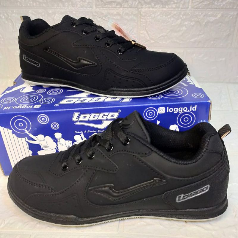 sepatu LOGGO sepatu anak sekolah pria dan wanita sepatu hitam