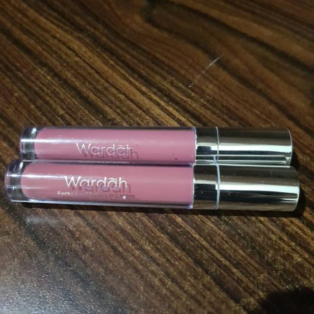 Bundling Wardah Exclusive Matte LipCream No 9&13 - Preloved