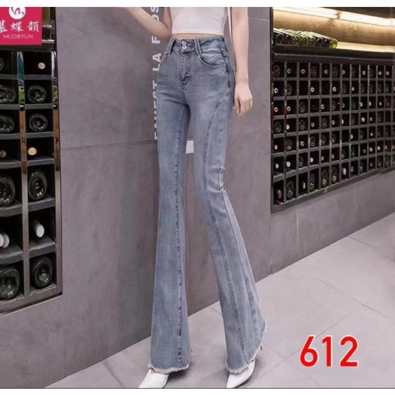 Jeans import wanita cutbray rawis HW