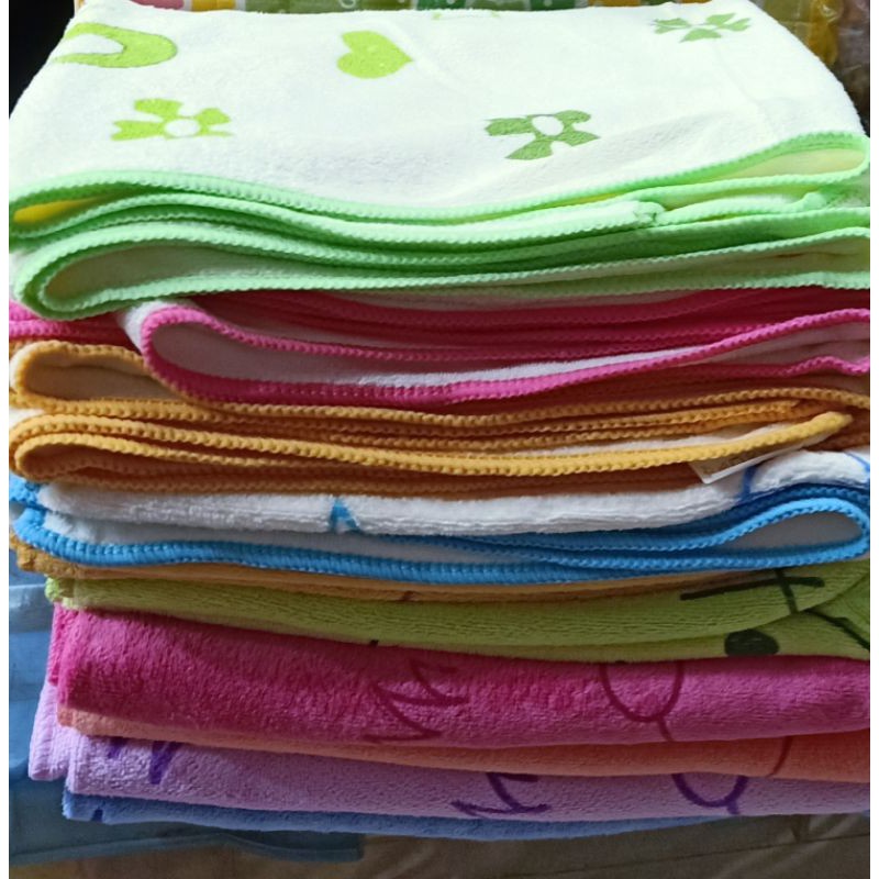 Handuk bayi MICRO FIBER ELASTIS licin lembut 100x50cm warna / baby towel motif warna murah