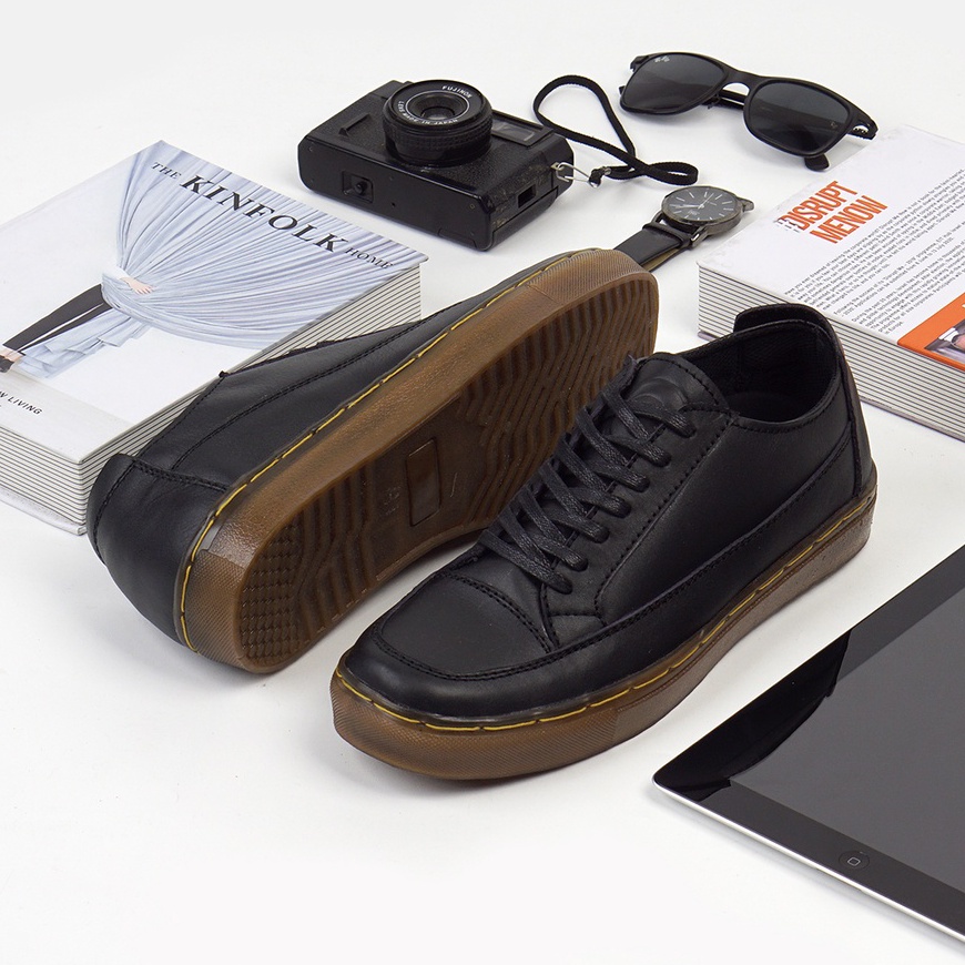 OLAF BLACK GUM (KULIT ASLI) |ManNeedMe x Greata| Sepatu Sneakers Pria Casual Shoes ORIGINAL