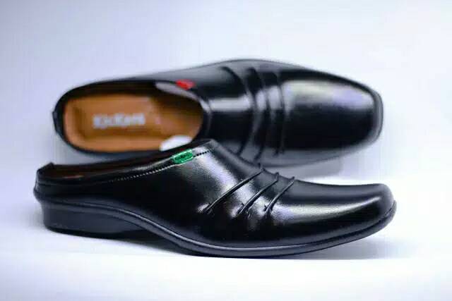 Sandalsepatu pria bustong casual formal Kickers sandalpria laki rapih elegan santay nyaman di pakai