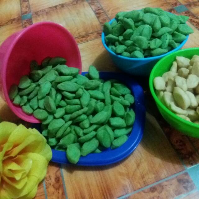 

biji ketapang pandan pack 1/4kg