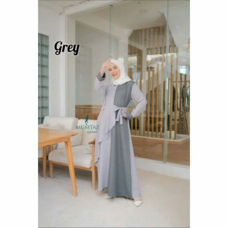 Maudy Dress