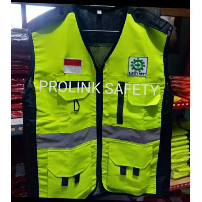 ROMPI SAFETY BAHAN TASLAN STABILO KOMBINASI HITAM RESLETING SCOTLIGHT 5CM FREE LOGO K3 BENDERA ANTI AIR