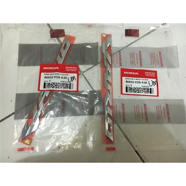 NEW Emblem Body Vario 150 Original Honda