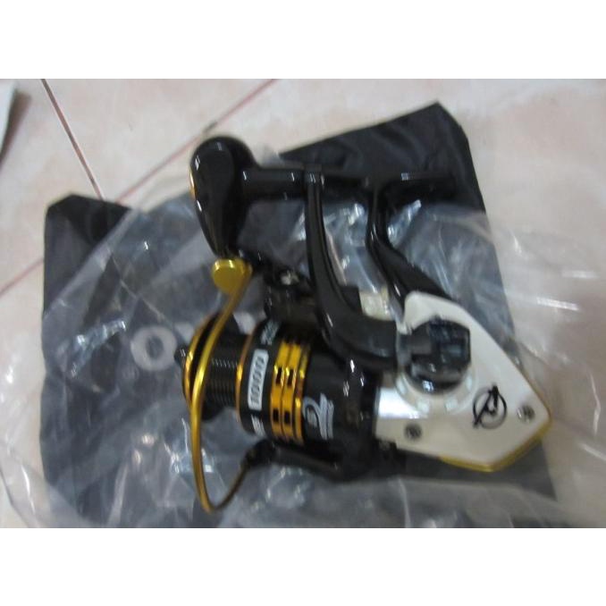 Reel Pancing Maguro Avenger Kelas 1000