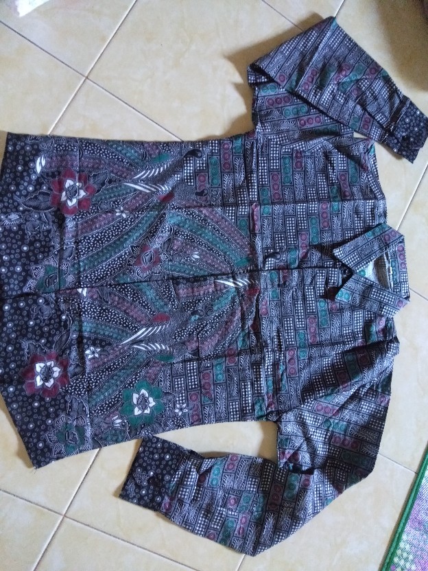 Kemeja Batik Slimfit Kemeja Batik Lengan Panjang Size M L Xl