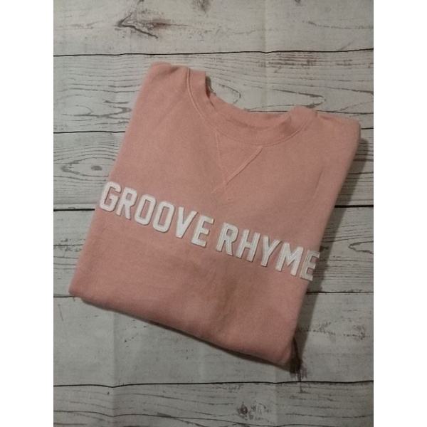 CREWNECK GROOVE RHYME
