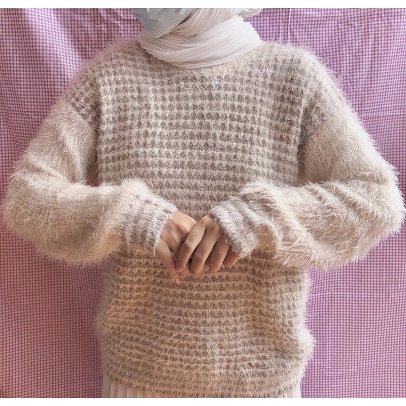 sweater rajut fuzzy haluss