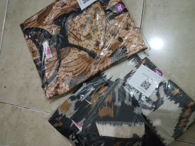 Kloki Lurik D0226, Blouse Batik Wanita Modern Nona Rara