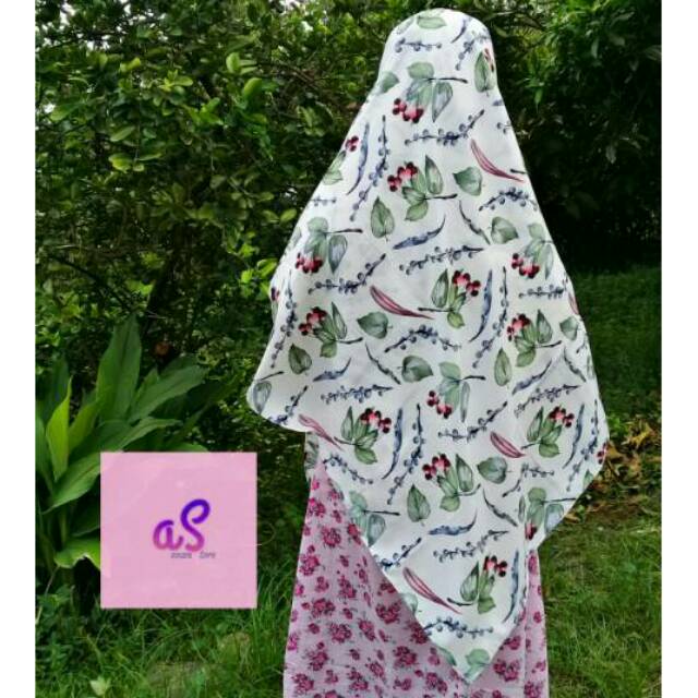PROMO 150x150cm Jilbab Segi Empat Wolfis Motif