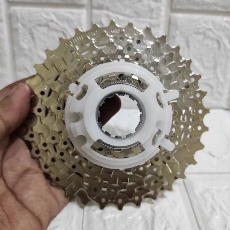 GIR SEPEDA SPROCKET CASSETTE SHIMANO HG400 9 SPEED 11T - 32T ATAU 11 - 32