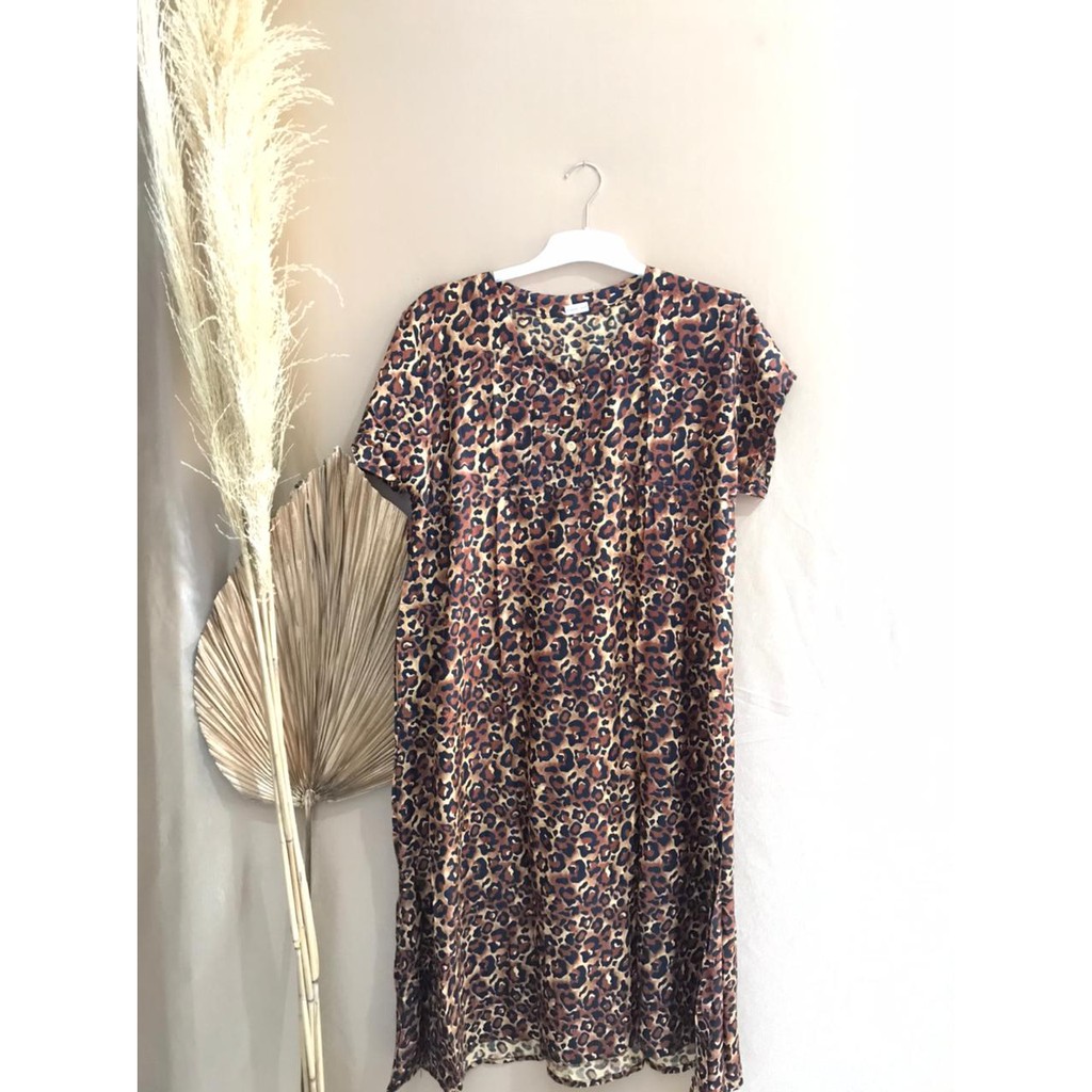 DASTER MANOHARA LEOPARD PANJANG BALI