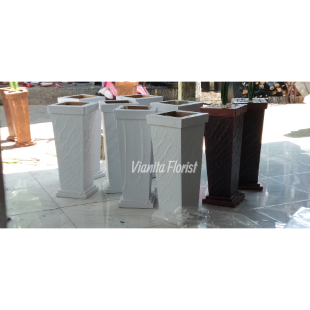 Pot Bunga HIas dari Kayu Vas bunga putih 40 cm