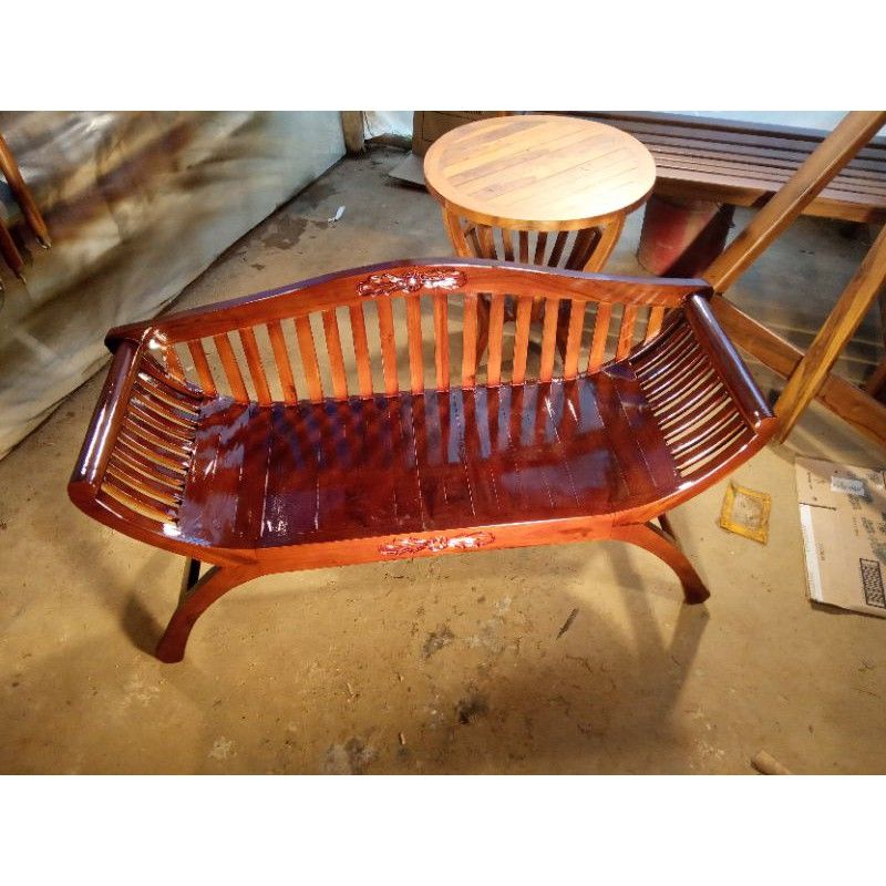 KURSI YUYU PANJANG KLASIK KAYU JATI