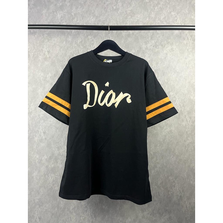 kaos dior import kaos dior unisex / new arrival kaos pria dior import / kaos dior overszie