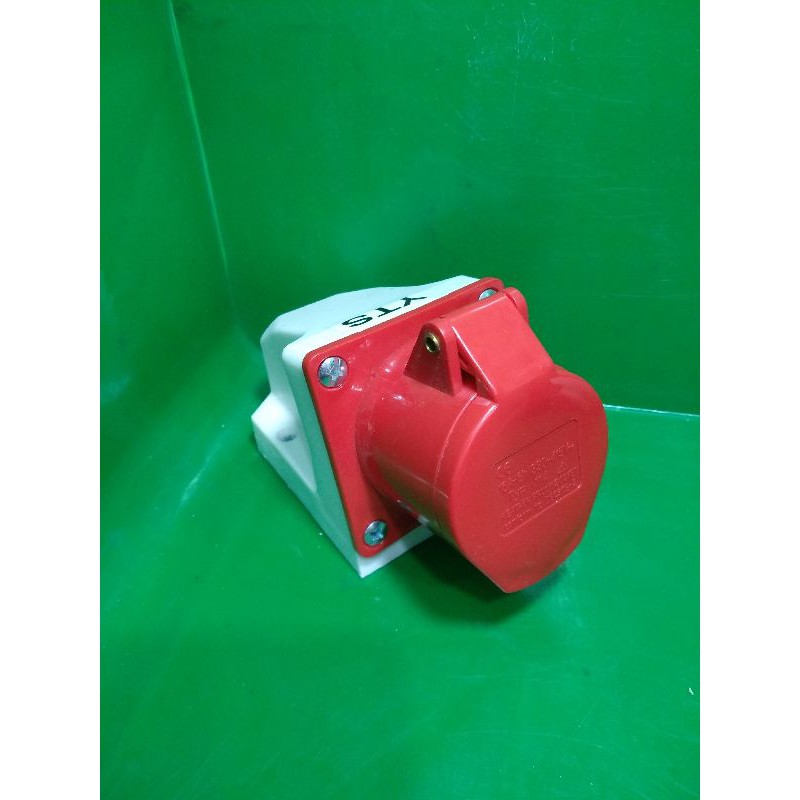 SOCKET S.F MOUNTING / INDUSTRIAL MOUNTING 4PIN