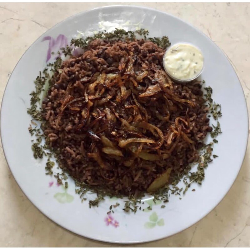 

Mujadara with yogurt authentic lebanese middle eastern food