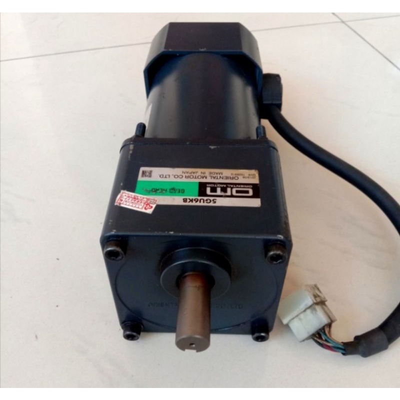 Oriental Motor Gearbox Ac 220V 90W Ratio 1 : 12.5