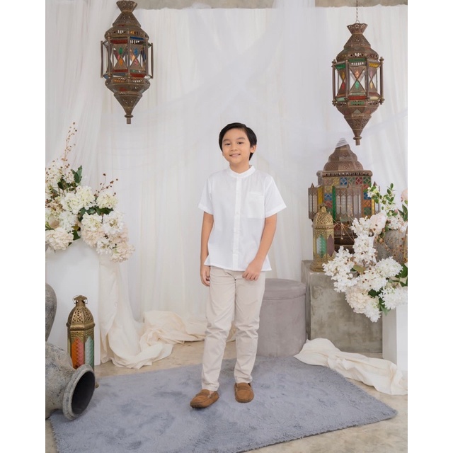 LACE SUMBA SERIES (WHITE) RAYA COLLECTION