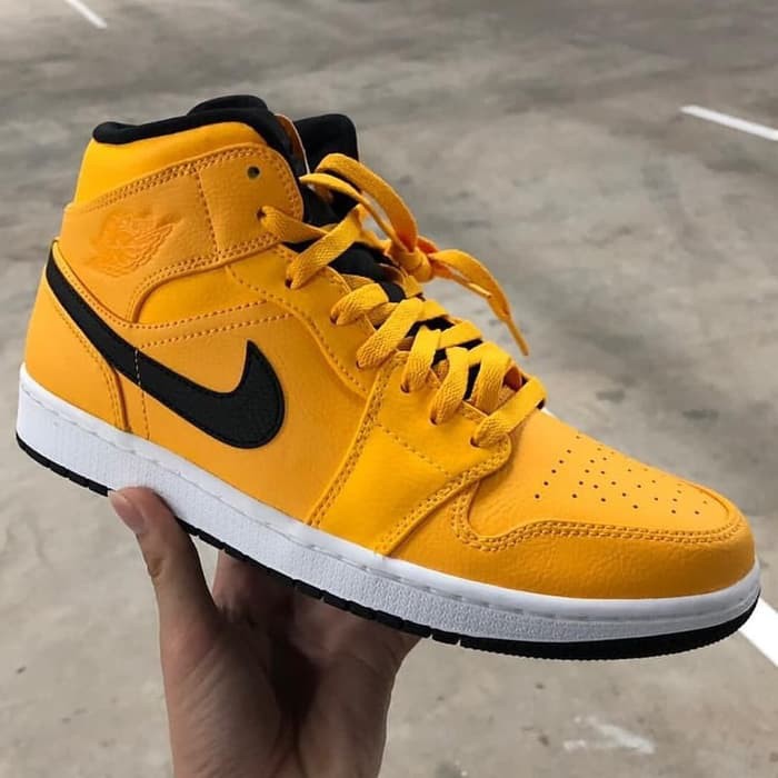 AIR JORDAN 1 Retro MID YELLOW TAXI 100% ORIGINAL