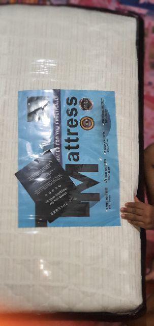 The Luxe Mattress Random Color 4 Folding 70x180cm Waterproof