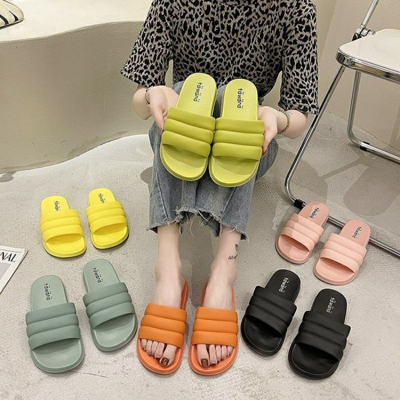 Tawana sandal selop strip READY/ tawana empuk garis / tawana fluffy /sandal empuk