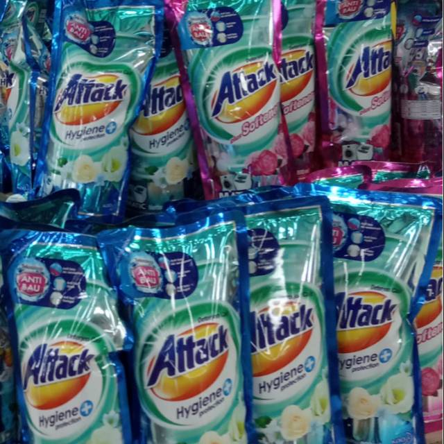 Attack Deterjen Cair 800ml
