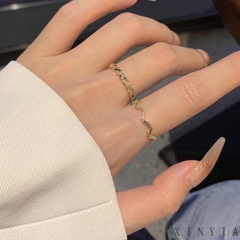 【Bayar di tempat】2pcs / Set Cincin Model Terbuka Adjustable Desain Ombak Hias Berlian Untuk Wanita