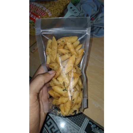 

keripik lumpia renyah lezat
