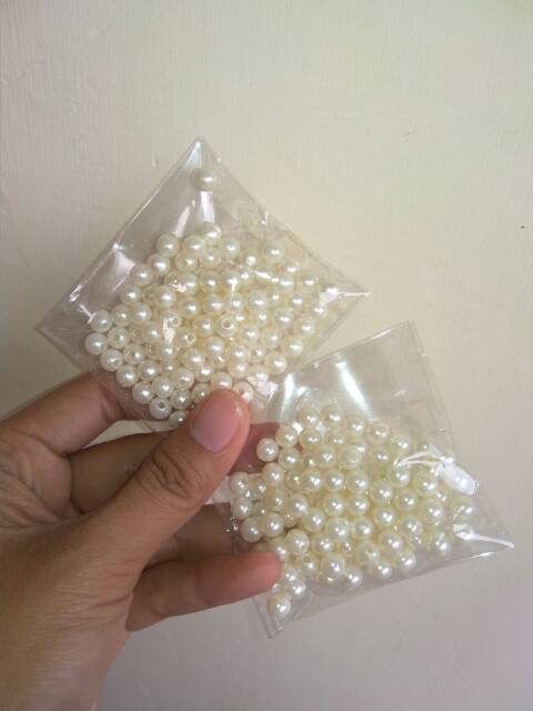 MT04 Mutiara sintetis 6mm warna putih